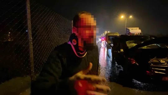 Hatay'dan giden depremzedeler kaza yaptı: Yaralılar var!