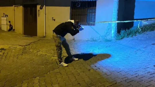 Hava almak için çıktığı balkondan düşerek hayatını kaybetti