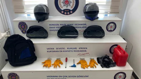 Hayalet ekran hırsızları suçüstü yakalandı