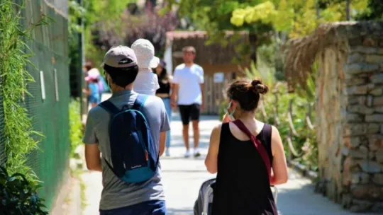 Hayvanat bahçesi kapılarını bu kez Türkiye'nin akciğerleri için açtı