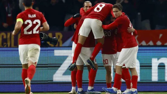 Almanya'da destan yazdık: 2-3