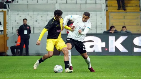 Beşiktaş gol oldu İstanbulspor'a yağdı