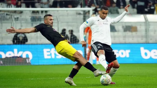Beşiktaş gol oldu İstanbulspor'a yağdı