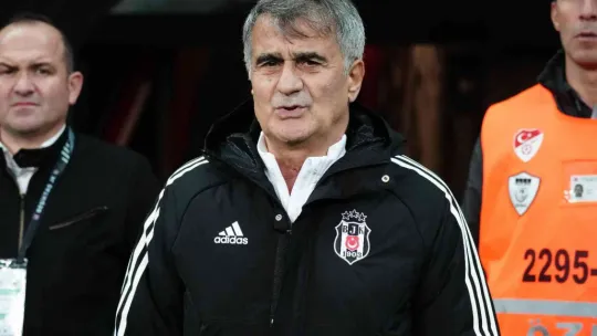 Beşiktaş gol oldu İstanbulspor'a yağdı
