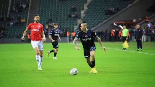 Trabzonspor Kocaeli'de taraftarını sevindiremedi!