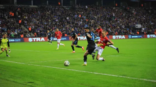 Trabzonspor Kocaeli'de taraftarını sevindiremedi!
