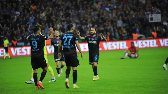 Trabzonspor Kocaeli'de taraftarını sevindiremedi!