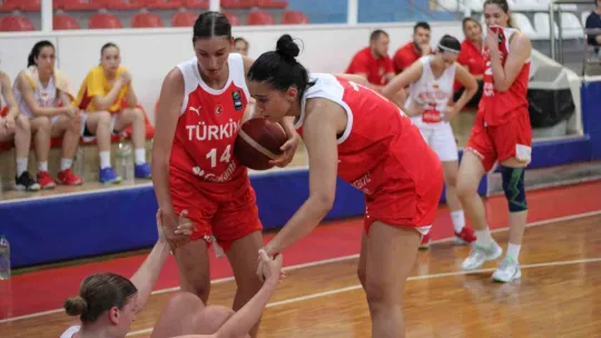 Kadın Basketbol Milli Takımı Kocaeli'deki maçta mağlup oldu