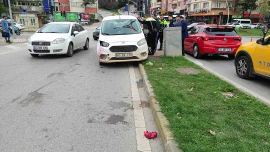 Her yeri kırmızı görünce sinir krizi geçirdi
