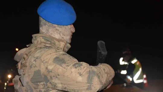Herkes eğlenirken onlar huzur ve güvenlik için çalıştı