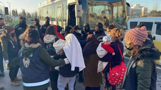 Hırsızlık çetesine büyük operasyon: Adliyeye sevk edildiler