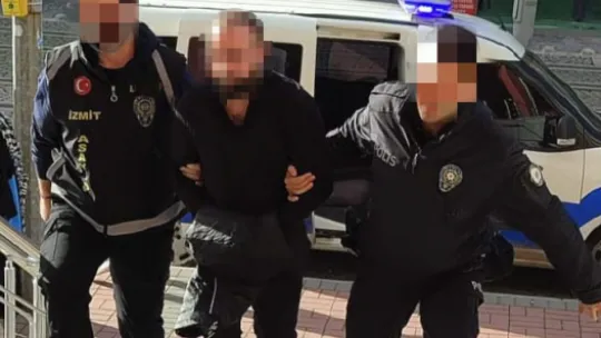 Husumetlisini kıraathanede vurmuştu, suç aletiyle yakalandı