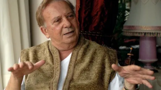 Huysuz Virjin lakaplı Seyfi Dursunoğlu hayatını kaybetti