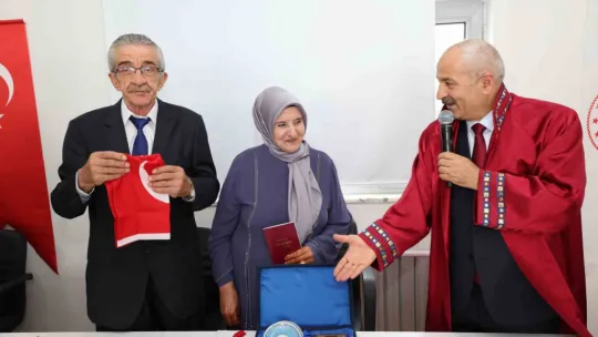 Huzurevinde tanışıp dünyaevine girdiler