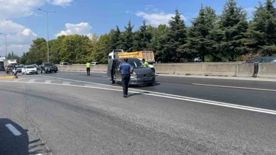 Ambulans kazaya karıştı: 1 yaralı