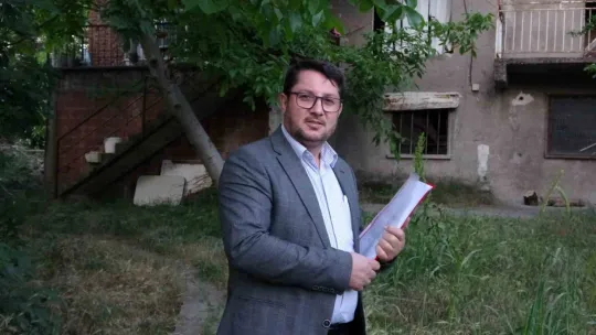 50 yıllık arsa bir gecede park alanı oldu