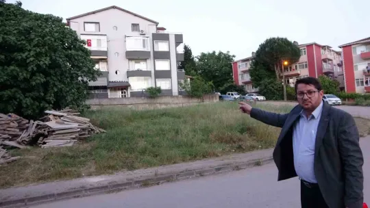 50 yıllık arsa bir gecede park alanı oldu