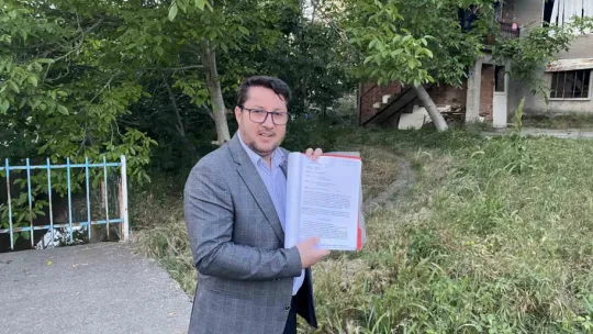 50 yıllık arsa bir gecede park alanı oldu