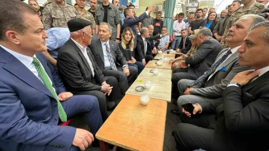 Bakan Yerlikaya Yüksekova'da