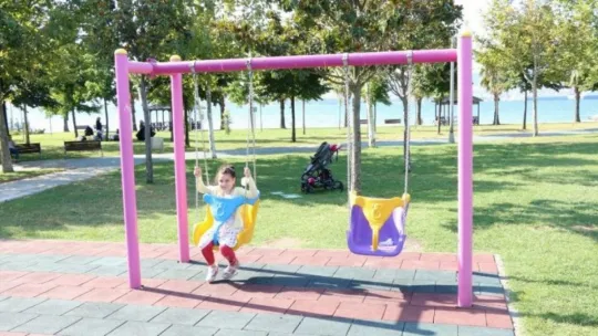 İhsaniye sahil parkına engelli oyun grubu kuruldu!
