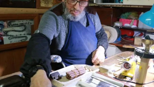 İhtiyar delikanlı 48 yıldır hobisinin ekmeğini yiyor