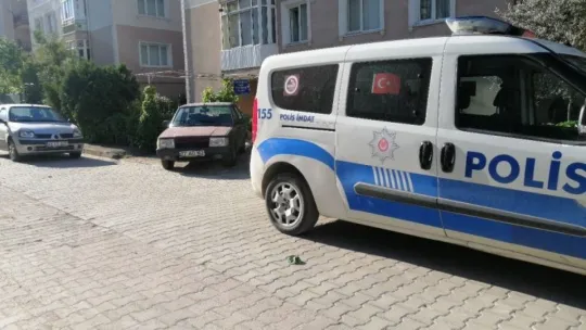 İki çocuk babası yöneticilik yaptığı binada ölü bulundu