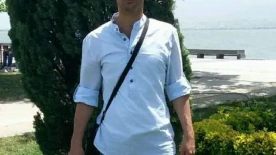 İki çocuk babası yöneticilik yaptığı binada ölü bulundu