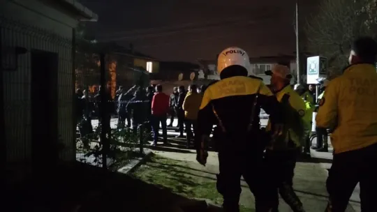Kocaeli'de iki grup birbirine girdi: 6 yaralı