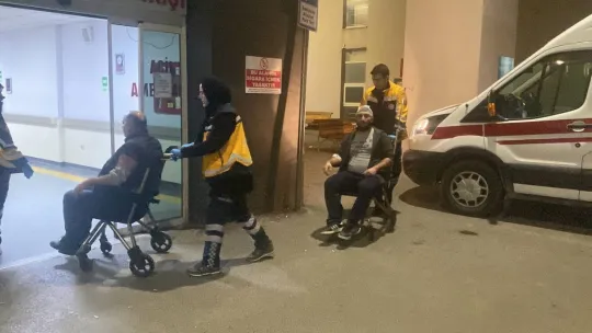 Kocaeli'de iki grup birbirine girdi: 6 yaralı