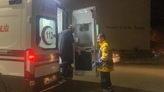 Kocaeli'de iki grup birbirine girdi: 6 yaralı