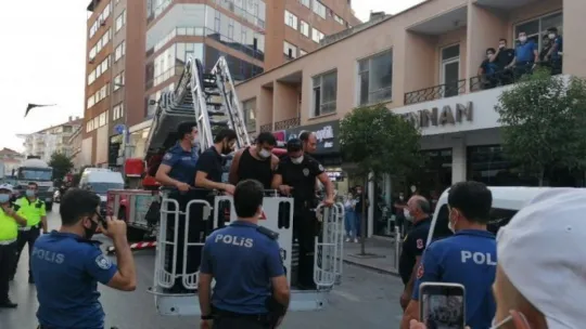 İki gurup arasında silahlı kavga: 2 yaralı!