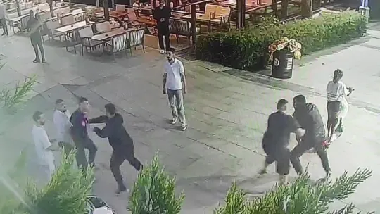 Kafe cinayeti davasında sanıklardan 'huzurda savunma' talebi