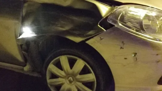 İki otomobil çarpıştı: 1 yaralı