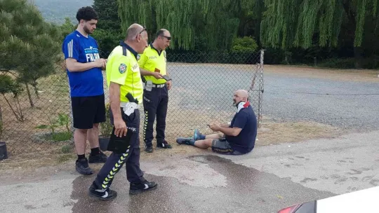 Sapanca'da iki otomobil kafa kafaya çarpıştı: 5 yaralı