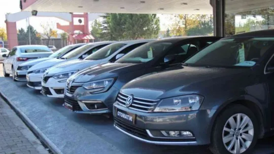İkinci el otomobil piyasasını yükseltenleri galericiler tespit etti