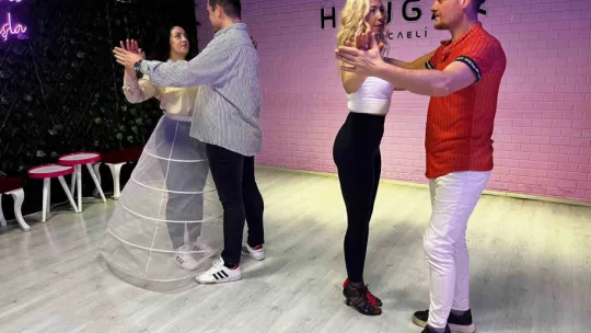 İlk dansın maliyeti 4 bin liradan başlıyor