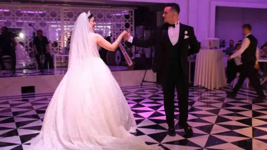 İlk dansın maliyeti 4 bin liradan başlıyor