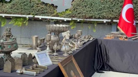 Interpol tarafından 20 yıldır aranıyordu