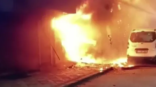 İş yeri alevlere teslim oldu
