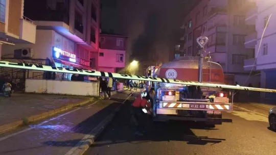 İş yeri bir anda alev aldı