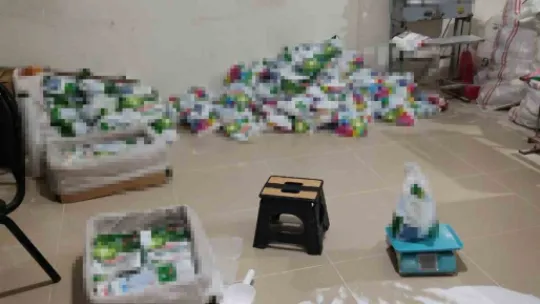Kocaeli'de tonlarca sahte deterjan bulundu