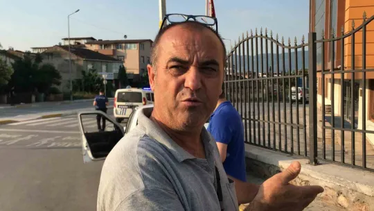 Alkollü sürücü direğe çarparak durabildi yaralılar var