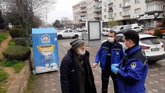 İsmail amca zabıta ekiplerini dakikalarca uğraştırdı!