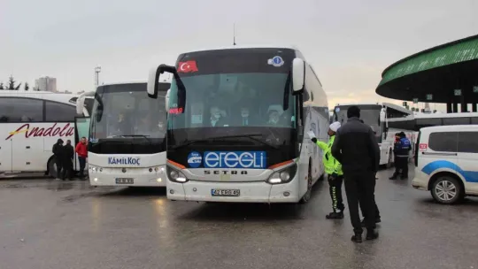 İstanbul'a girişler yasaklanınca otogarda yoğunluk