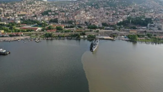 İşte yağışların ardından İzmit Körfezi