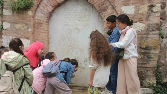 İstinat duvarındaki 241 yıllık tarih
