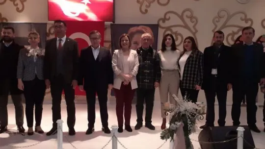 İYİ Parti'de Pelin Coştur Filiz seçilmiş başkan