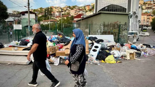 İzmir'den sonra, İzmit de çöplüğe döndü