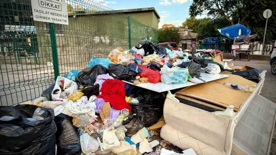İzmir'den sonra, İzmit de çöplüğe döndü