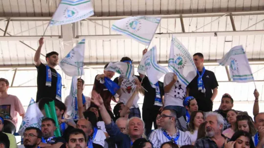İzmit Belediyespor Süper Lig'e yükseldi